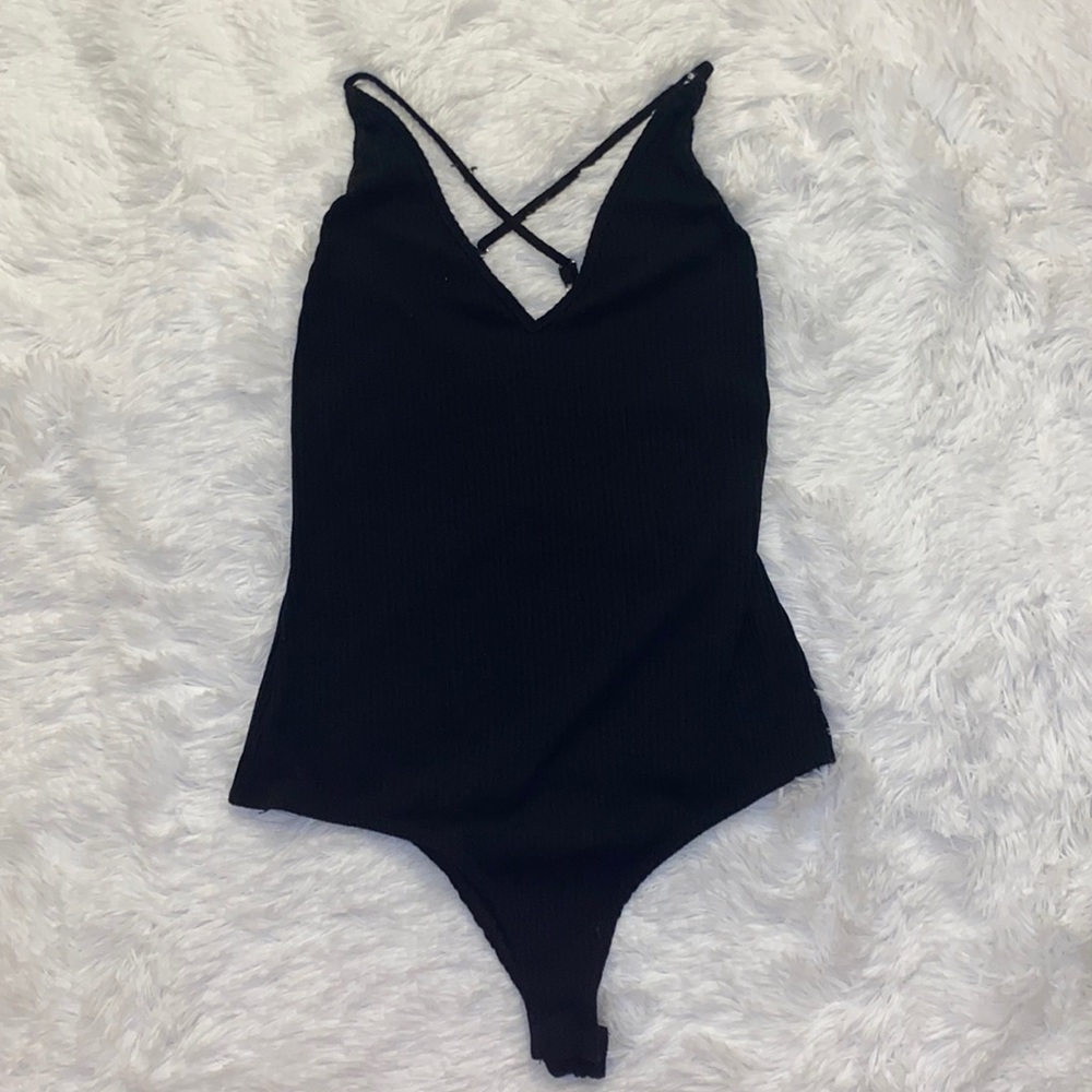 Fashion nova black bodysuit size L